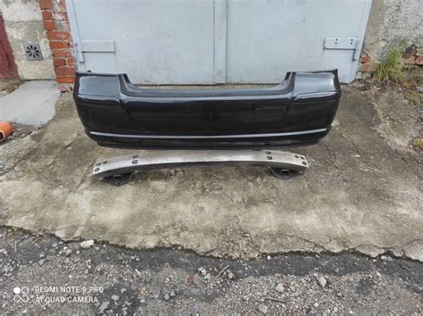 Бампер задній усилитель бампера підсилювач Toyota Avensis T25 Авенсіс ...