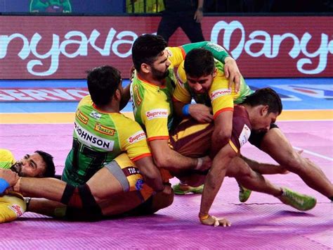 VIVO Pro-Kabaddi: Pirates beat Yodha, continue home run | Pro-Kabaddi ...