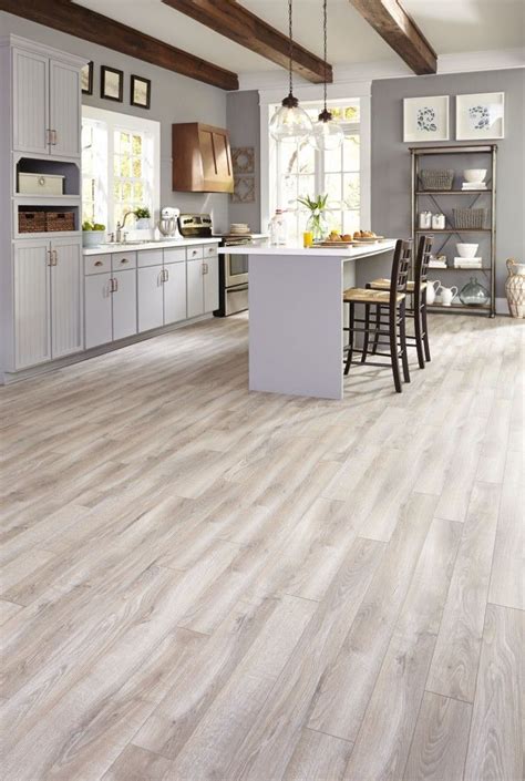 25 Best Ideas About Wood Laminate Flooring On Pinterest Laminate