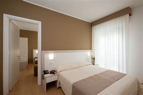 Hotel Canarie in Jesolo: adjoining rooms – Hotel Canarie