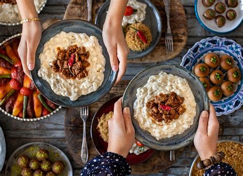 Türkiye nin En Meşhur 10 Yemeği ve Lezzet Zirvesi Durakları Omag