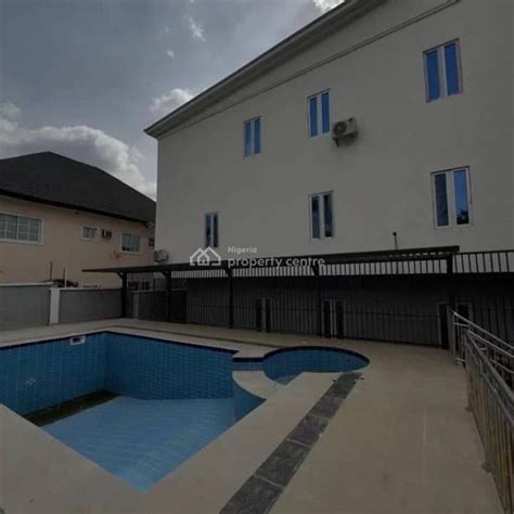 For Sale 4 Bedrooms 4 Baths Townhouses Utako Abuja 4 Beds 4 Baths