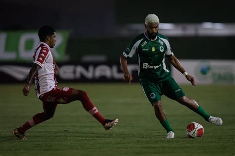 De Olho Na S Rie D Brasiliense Contrata Lateral Ex Flamengo