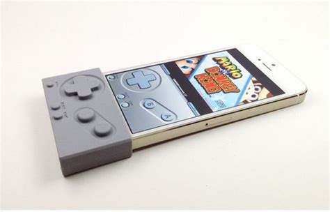iPhone Game Pad Silicone Controller Sleeve Designed For GBA4iOS (video)