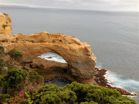 Arch and the London Bridge, Great Ocean Road Australia