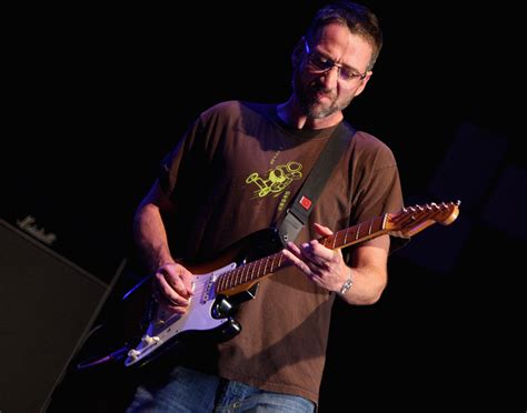 Duff Mckagan 2025: Wife, net worth, tattoos, smoking & body facts - Taddlr