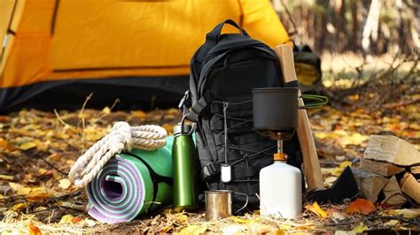 The Best Camping Gear for Beginners - Surviving Off the Grid