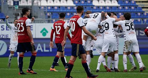 Video Cagliari Benevento Gol E Highlights Della Giornata Di