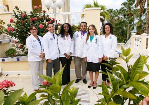 American University of the Caribbean School of Medicine (Sint Maarten ...