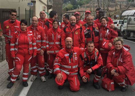 La Croce Rossa Chiede Aiuto Mancano Nuovi Volontari