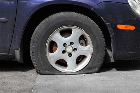 Что опаснее зимой: недокачать или перекачать колеса? — DRIVE2