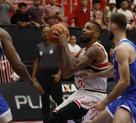 No Morumbis Basquete Tricolor Vence O Minas Pelo Jogo Das Quartas De