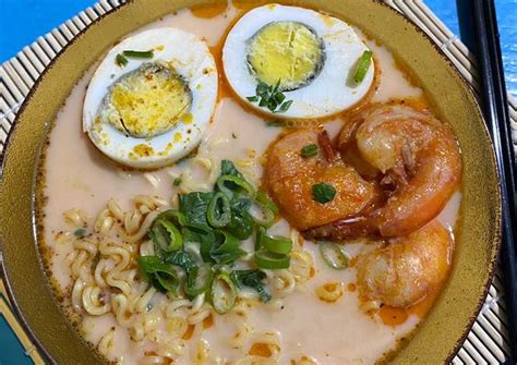 Resep Mie Instan Kuah Susu Oleh Nhinie Tjong Cookpad