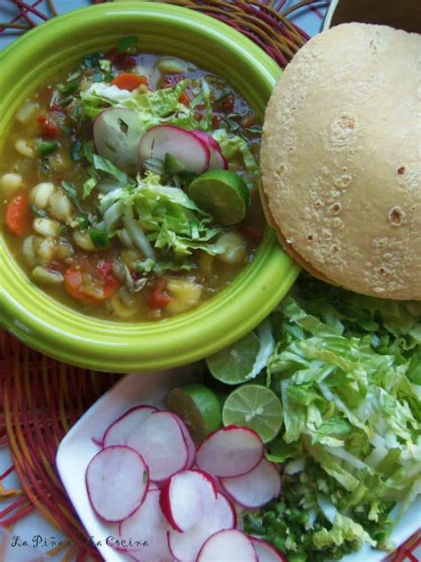 Green Chile Vegetable Pozolé La Piña En La Cocina