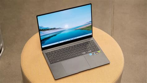 Samsung Galaxy Book 3 Ultra Schlank Mit Performanter Hardware