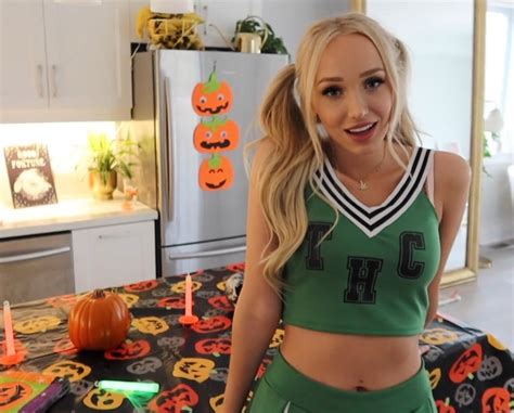 Gwen Gwiz In Cheerleader Uniform Fuck FullHD Pornotime Net Watch