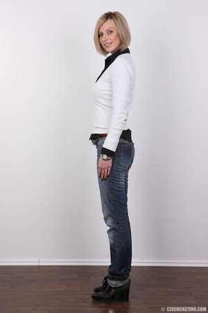 Curvy Fair Haired Milf With Big Natural Boobs Will Be A Xxx Dessert