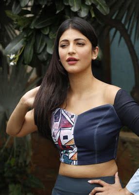 Пин на доске shruti hassan