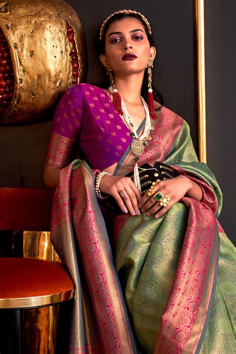 Buy Parrot Green Silk Saree With Blouse Piece Online Karagiri