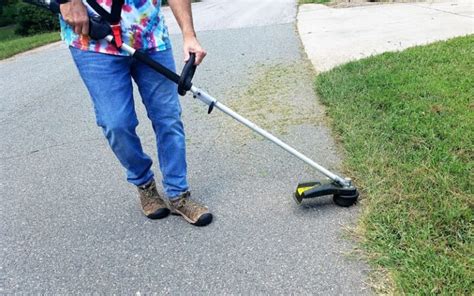 Yard Force 120v Rx 18” Cordless String Trimmer Product Review