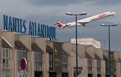 Aéroport de Nantes: L'appel d'offres pour la concession et le ...