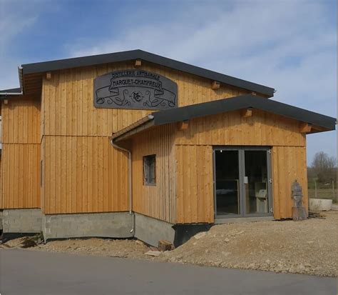 Distillerie Marguet Champreux Office De Tourisme Des Fourgs