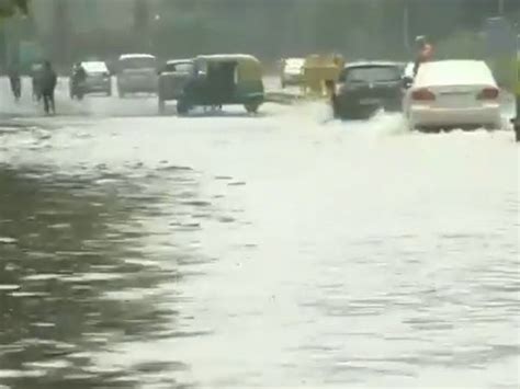 Heavy Rains Lash Parts Of Delhi Lead To Waterlogging In Several Areas