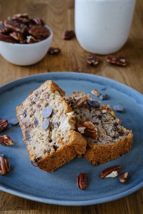 Veganes Bananenbrot Mit Pekann Ssen Und Schokost Ckchen Bevegt