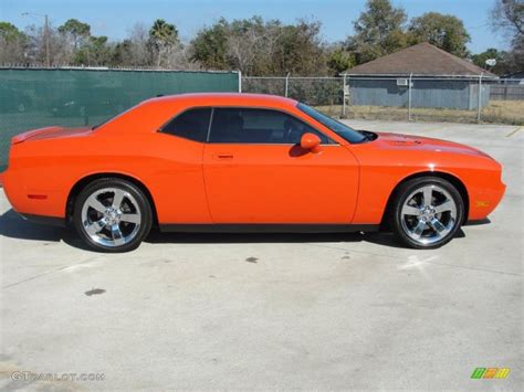 HEMI Orange 2009 Dodge Challenger R/T Exterior Photo #42857246 | GTCarLot.com