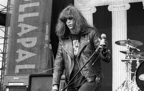 Los Herederos De Joey Ramone Venden Su Catálogo Musical Estación K2