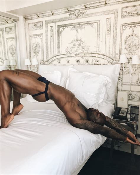 No Nudes Kevin Carnell Is Just Too Hot Daily Squirt