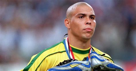 What happened to Ronaldo prior to the 1998 FIFA World Cup final ...