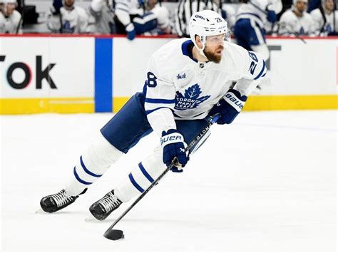 Maple Leafs Hakanpaa Finds Nhl Return Unreal After Knee Woes Toronto Sun