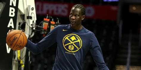 Orlando Magic Re Sign Restricted Free Agent Bol Bol To Two Year