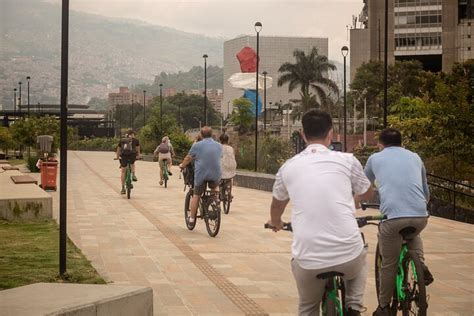 Tour En Bicicleta Por Medell N Hellotickets