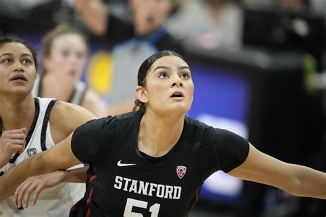 How UCLA's 'mind gym' helped Lauren Betts rebuild her confidence - Los ...