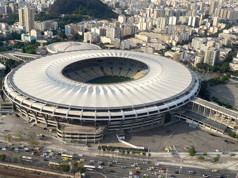 Entorno Do Maracan Ter Interdi Es Para Fluminense X Olimpia Pela