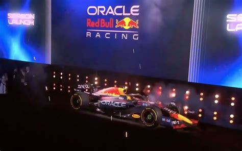 F1 Red Bull Racing Svela La Livrea Della Rb19 A New York