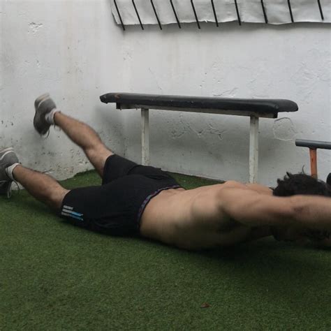 Superman Ejercicio Para Espalda Baja Galdeano Fit