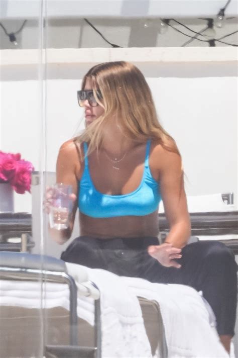 Sofia Richie In Malibu Wearing Sexy Blue Bikini Photos The Fappening