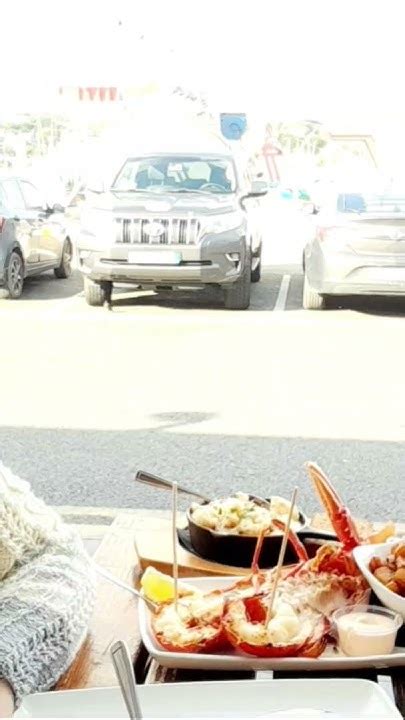 Отмечаем День рождение у моря. - YouTube