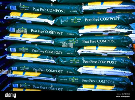 Sacks Peat Free Compost Hi Res Stock Photography And Images Alamy