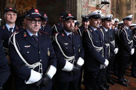 La Polizia Municipale Di Siena Celebra Il Anniversario Della