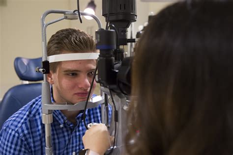 Corneal Crosslinking Procedure Improves Teen's Vision