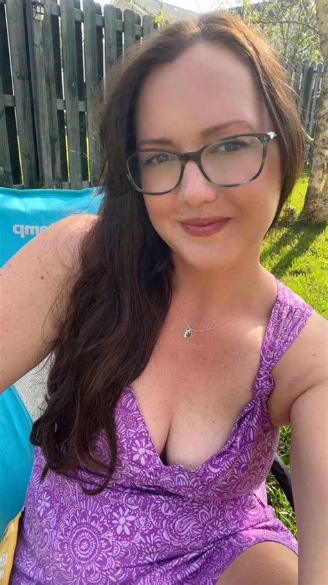 Braless Is Better Nudes Braless NUDE PICS ORG