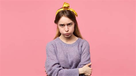 ampuh mengusir bad mood berikut  mood booster sederhana  menyenangkan