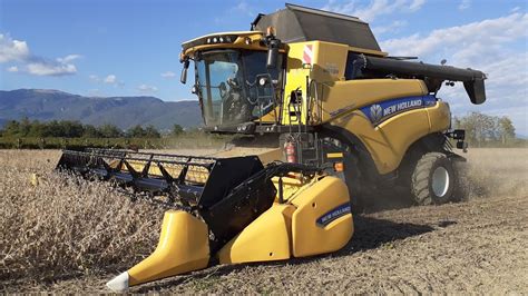 Trebbiatura Soia New Holland Cr Cf John Deere