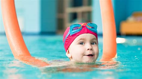 Swimming lessons amid COVID-19: Are they safe for children? | HELLO!