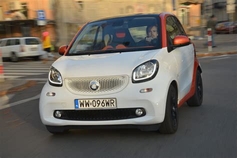 Żarówki Smart Fortwo III 20142024 jakie potrzebne do wymiany