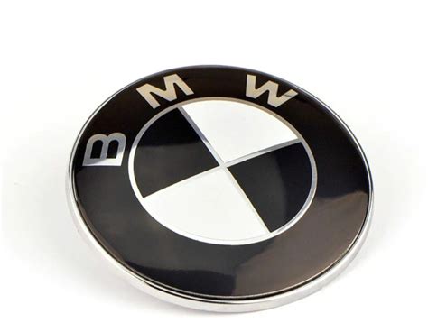 BMW 82mm emblem logo x 2, Car Accessories, Accessories on Carousell